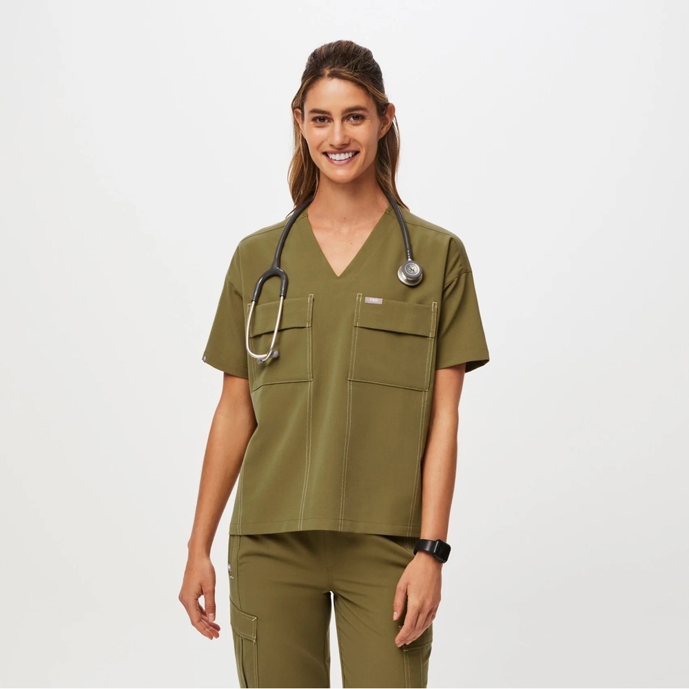 Martini Olive Bello Cargo Scrub Top